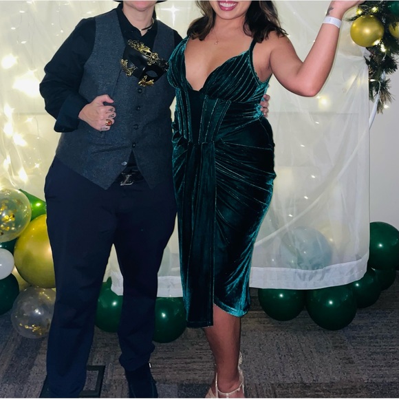 💚 Velvet Corset Dress - Picture 7 of 8